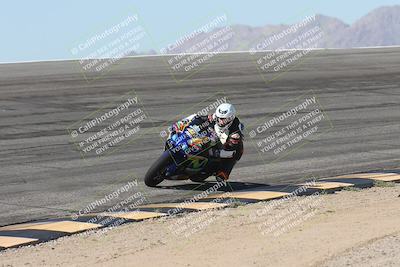 media/Oct-13-2025-Moto Forza (Mon) [[a66d839500]]/3-B Group/Session 2 (Bowl)/